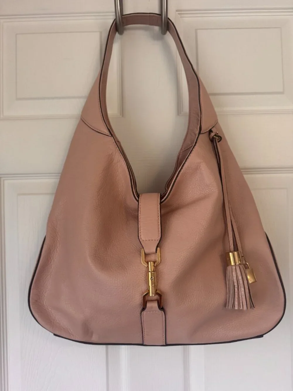 Soft & Sophisticated! G.I.L.I. Blush Pink Leather Hobo Bag